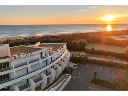 vue mer  1 chambre + 1 cabine  avec garage inclus