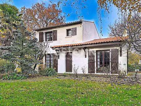 maison à fort potentiel la chevroliere 4 chambres 135 m2