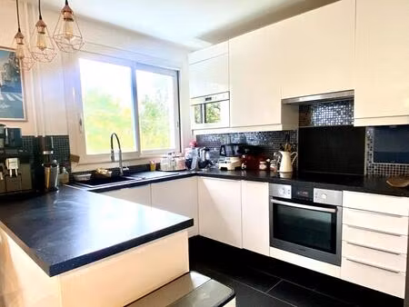 appartement sans vis à vis 3 chambres à sèvres 92310