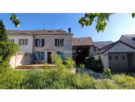 maison de village proche toutes commodités et écoles