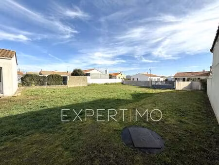 vente terrain à longeville-sur-mer (85560) : à vendre / 38m² longeville-sur-mer