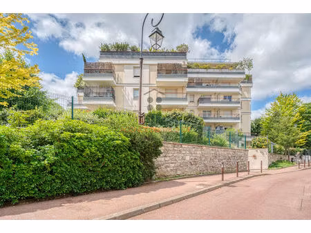 parking double saint cloud - quartier val d'or - résidence récente