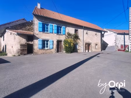 vente maison 4 pièces 73 m² à saint-ours (63230)  80 000 €