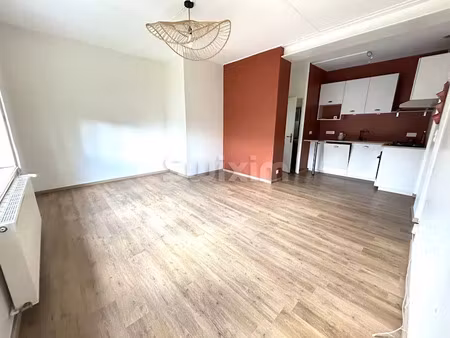 vente maison 5 pièces 94 m² à tavaux (39500)  155 000 €