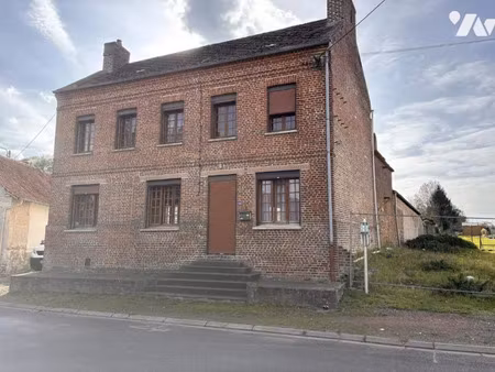 vente maison 7 pièces 151.21 m² à gueschart (80150)  179 000 €