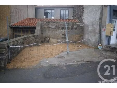 location parking riom 63200