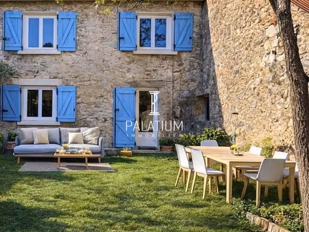 maison de village avec jardin  parfaite pour vos séjours à la