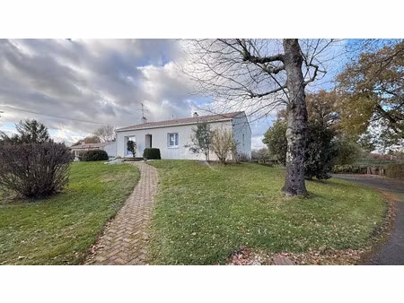 vente maison 6 pièces 113 m² à rives de l'yon (85310)  249 500 €