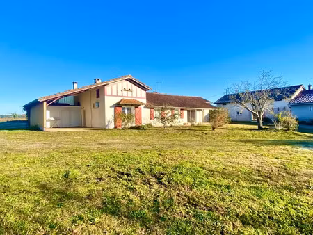 vente maison 6 pièces 145 m² à grenade-sur-l'adour (40270)  295 000 €