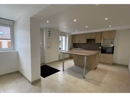 location maison 4 pièces 93m²