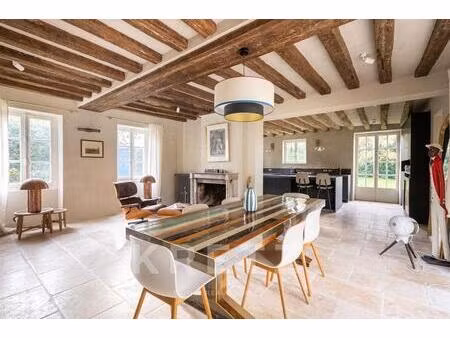 propriété ancienne de charme dans un environnement paisible à qu