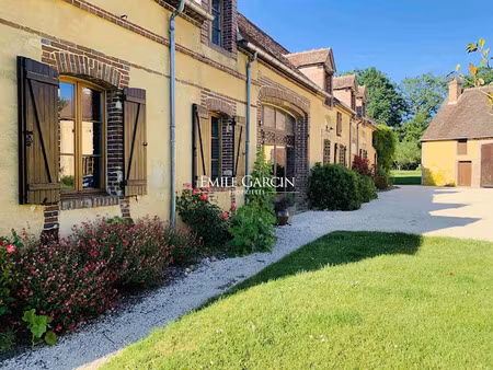 vente maison 30 pièces 2500 m² à saint-sauveur-en-puisaye (89520)  1 420 000 €