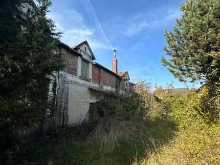 vente maison 10 pièces 890 m² saint-just-en-chaussée (60130)