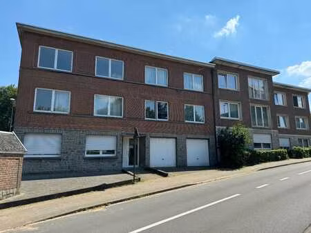 appartement lumineux avec garage et jardin à hoeilaart