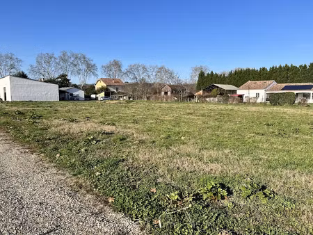 vente terrain à batir 881 m² à goudourville (82400)  44 900 €