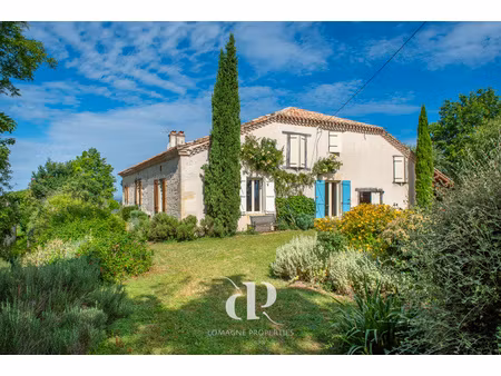 ferme familiale classique et spacieuse