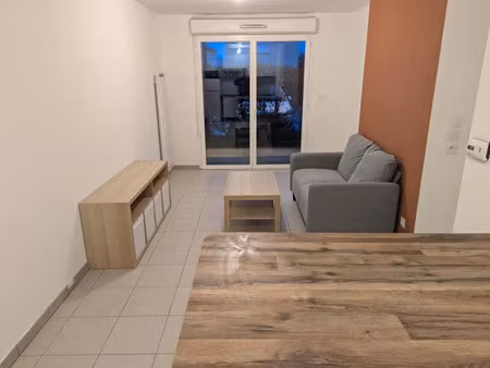 location meublée appartement 2 pièces 38 m² à saint-jory (31790)  670 €