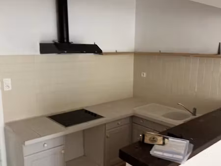 location appartement 3 pièces 68 m² à miramont-de-guyenne (47800)  560 €