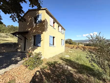 location maison 4 pièces 68.22 m² à saint-saturnin-lès-apt (84490)  920 €
