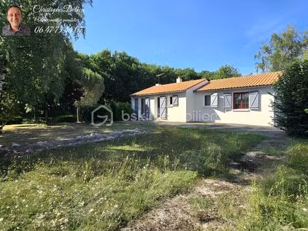 pavillon de 106 m² à saint-georges-de-montaigu