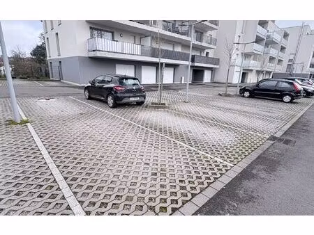 location stationnement  m² t- à thionville  60 €