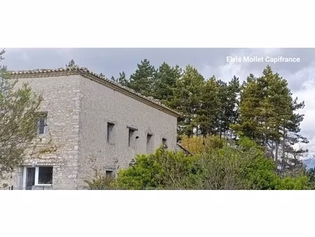 corps de ferme en pierre – 2 6 ha – dépendances – fort potentiel – limans