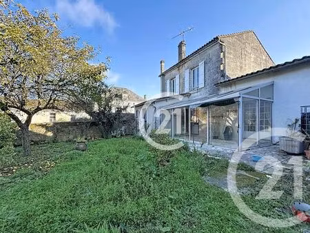 maison à vendre - 6 pièces - 140 50 m2 - st meme les carrieres - 16 - poitou-charentes