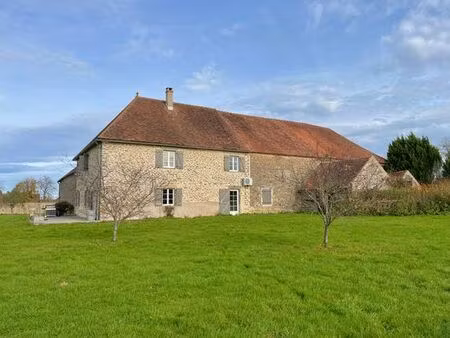 luxury 11 pièces farmhouse en vente vic-de-chassenay  france