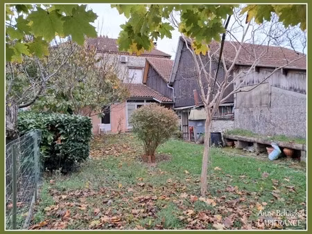 a vendre pergain-taillac maison de village 170m2 - terrain 1100m2-garage-hangar