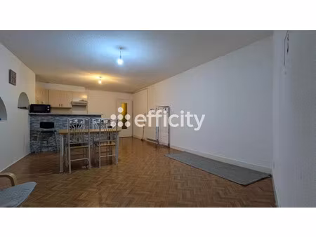 vente maison 6 pièces 199 m² à saint-rémy-sur-durolle (63550)  89 000 €