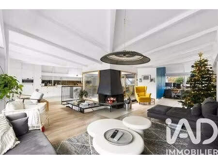 villa de luxe de 7 pièces en vente médan  île-de-france