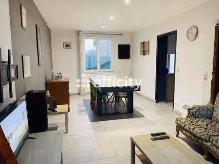 vente maison 5 pièces 92.5 m² à souvigné-sur-même (72400)  164 300 €