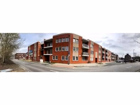 blok b: ruwbouw 12 appten + projectgrond voor blok a.