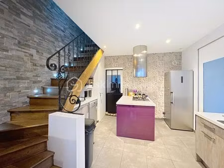 maison de 150 m² à varanges