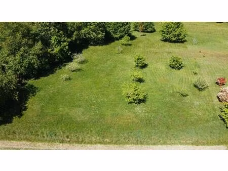 terrain à bâtir – un cadre magnifique dans le lot-et-garonne