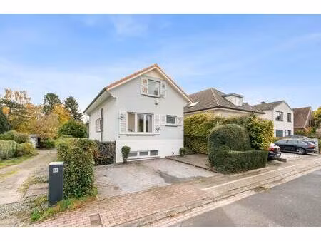 huis te koop in sterrebeek met 5 slaapkamers