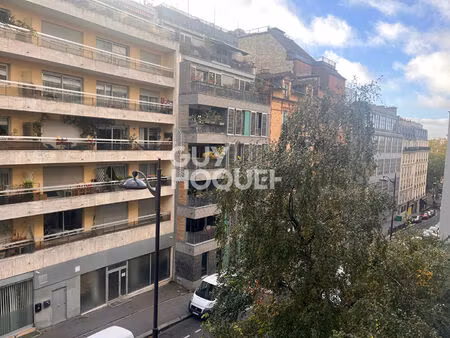 studio 31 21 m2 -avec balcon - paris 19ème.