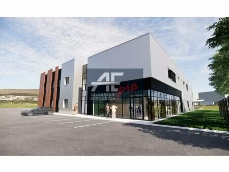 location local professionnel 477m² st nazaire 44600