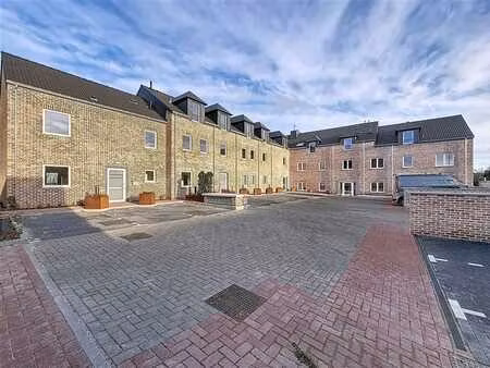 appart. 3 ch avec terrasse - disponible à l'acte