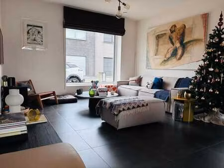 maison prête à vivre et économe en énergie jardin plein sud