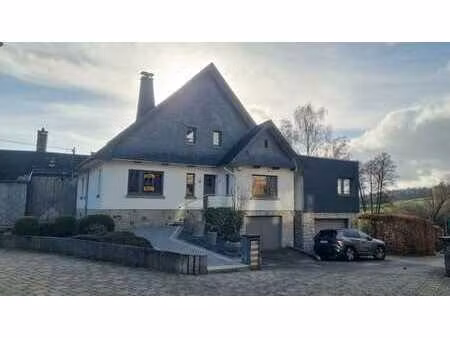 très grande maison à louer à ondenval