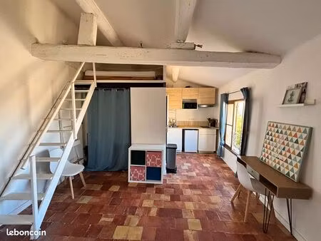 studio 1 pièce 23 m²