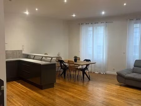 apparemment t3 meuble