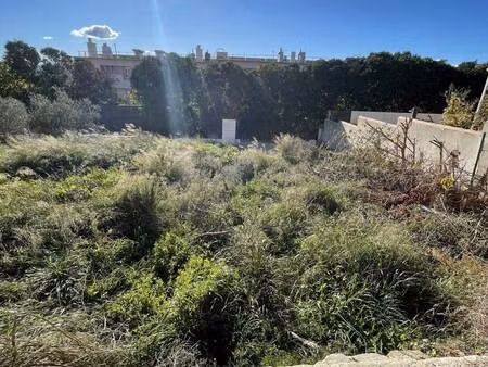 terrain constructible viabilisé à vendre