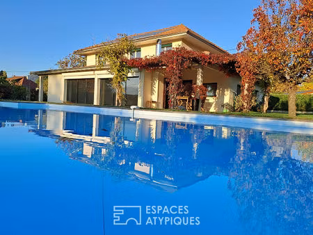 villa avec piscine et vue sur les hauts de brie et angonnes