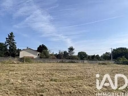 terrain constructible viabilisé à vendre