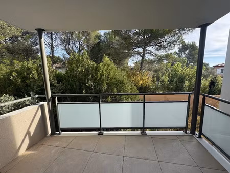 vente appartement 2 pièces 51 m² à villeneuve-les-avignon (30400)  189 000 €