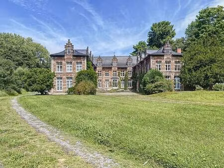 maison à louer à wezembeek-oppem € 2.750 (li0ip) - victoire junot location woluwe | zimmo