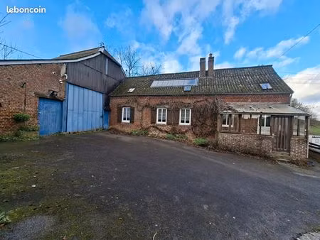 maison 6 pièces 85 m²