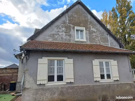 maison 6 pièces 84 m²